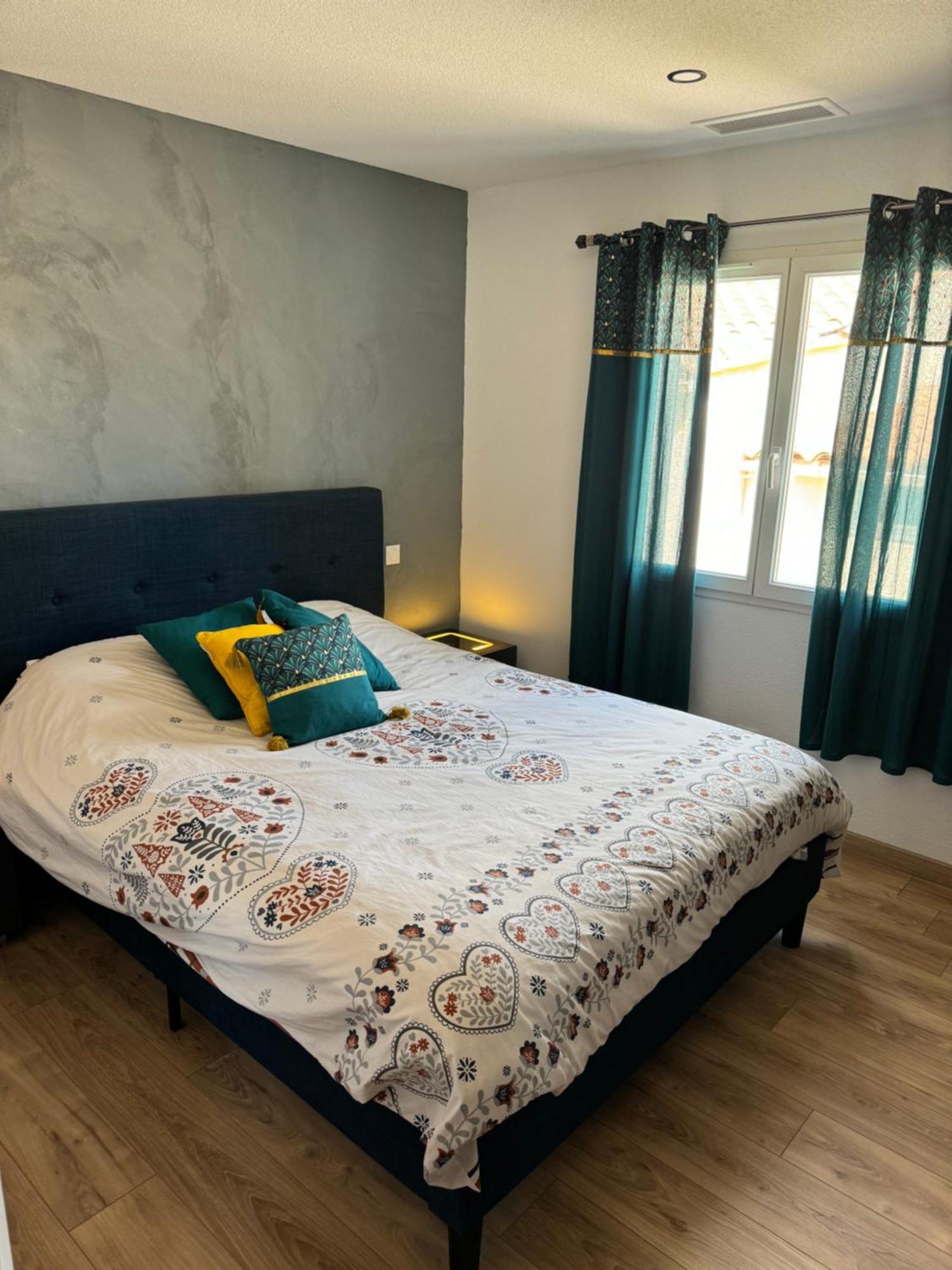 Villa La Lagune Piscine Et Spa Prives 8 Couchages Parking Prive Et Borne De Recharge Electrique Le Barcares Bilik gambar